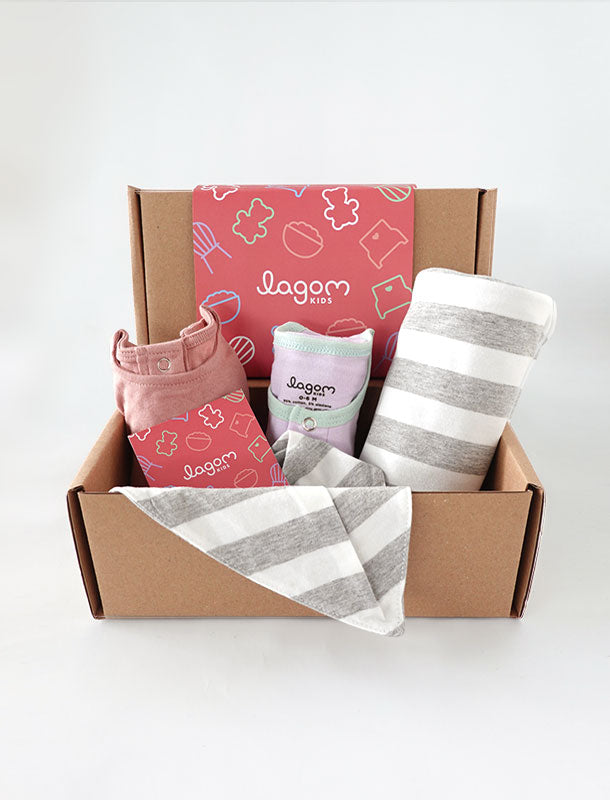 Girl Baby Essential Gift Set G