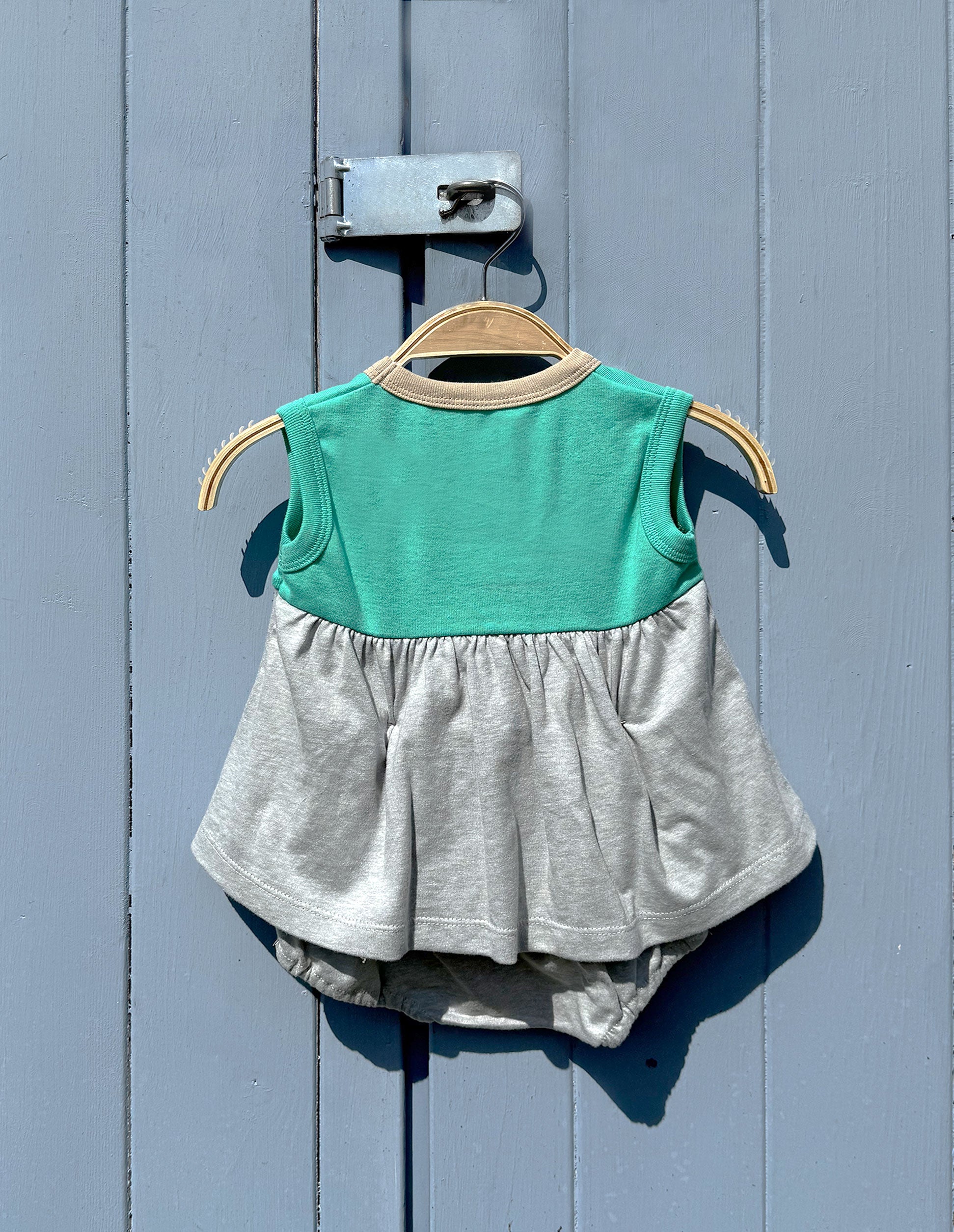 Happi Sleeveless Baby Dress Set