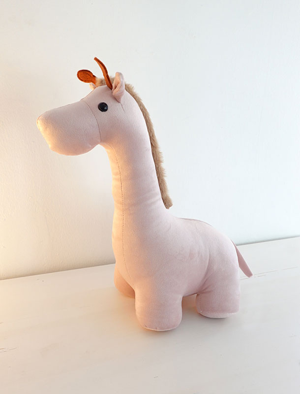 Giraffe Buddy Pink